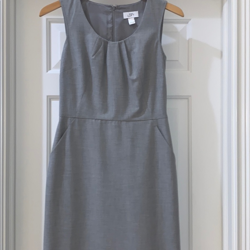Ann Taylor LOFT Gray Shift Dress